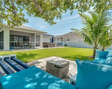 3322 Nw 5th Terrace - Photo Thumbnail 6