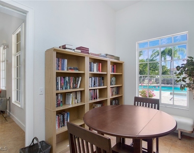8244 Key Royal Circle - Photo Thumbnail 17