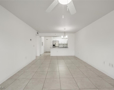 8244 Key Royal Circle - Photo Thumbnail 9