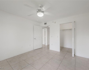 8244 Key Royal Circle - Photo Thumbnail 7