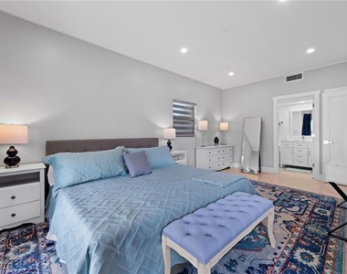 3320 Olympic Drive - Photo Thumbnail 14