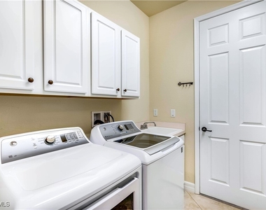 28623 Derry Court - Photo Thumbnail 21