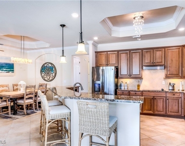 28623 Derry Court - Photo Thumbnail 12