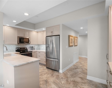 300 Dunes Boulevard - Photo Thumbnail 13