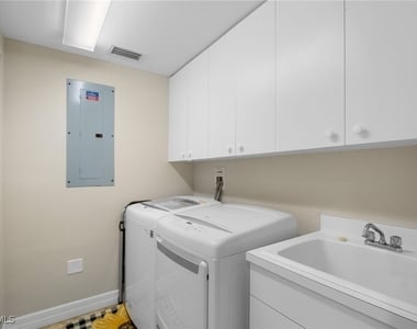 300 Dunes Boulevard - Photo Thumbnail 31