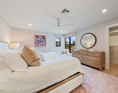 569 Park Shore Drive - Photo Thumbnail 23