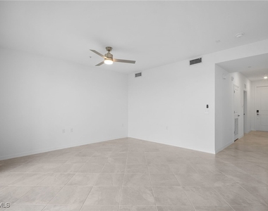 15345 Green Acres Avenue - Photo Thumbnail 6
