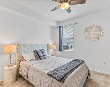 15943 Grassland Lane - Photo Thumbnail 13
