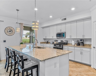 15943 Grassland Lane - Photo Thumbnail 6