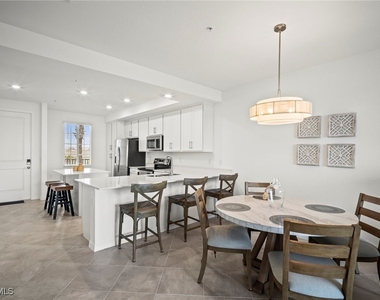 15285 Green Acres Avenue - Photo Thumbnail 10