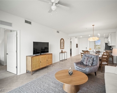 15285 Green Acres Avenue - Photo Thumbnail 16