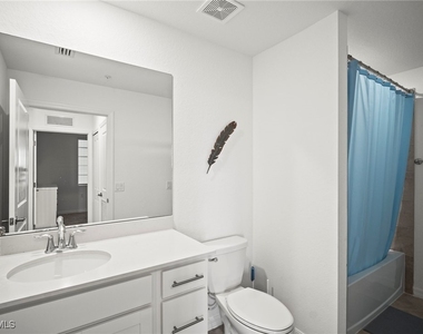 15285 Green Acres Avenue - Photo Thumbnail 20