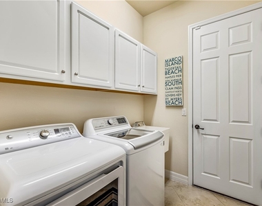 28692 Derry Court - Photo Thumbnail 17