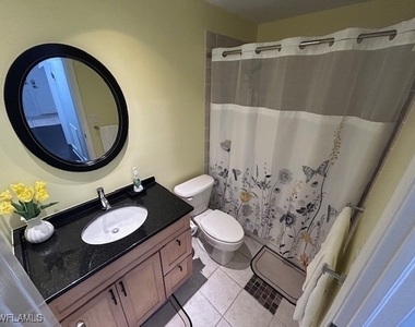 9828 Luna Circle - Photo Thumbnail 3