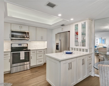 4751 Gulf Shore Boulevard N - Photo Thumbnail 16