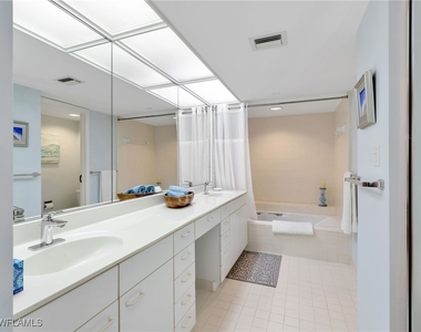 4751 Gulf Shore Boulevard N - Photo Thumbnail 18