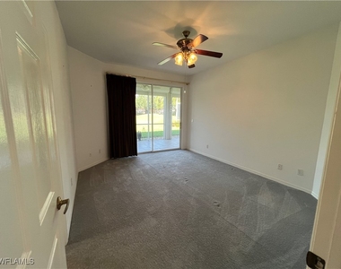 2081 Crestview Way - Photo Thumbnail 23