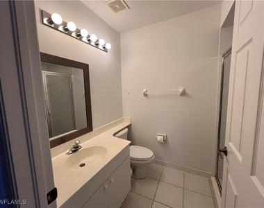 2081 Crestview Way - Photo Thumbnail 20