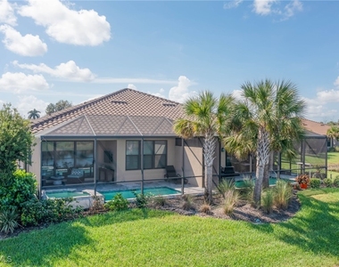 8013 Calle Canovas Court - Photo Thumbnail 27