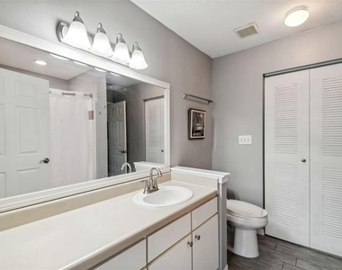 10462 White Lake Court - Photo Thumbnail 21
