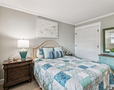 8 Glencoe Place - Photo Thumbnail 44