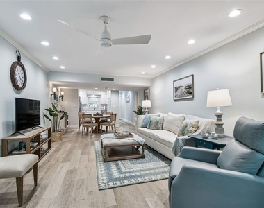 8 Glencoe Place - Photo Thumbnail 28