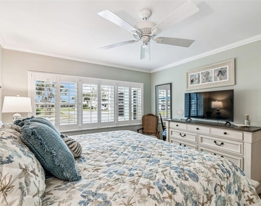 8 Glencoe Place - Photo Thumbnail 36