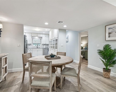 8 Glencoe Place - Photo Thumbnail 20