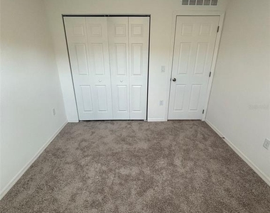 539 Finch Court - Photo Thumbnail 9