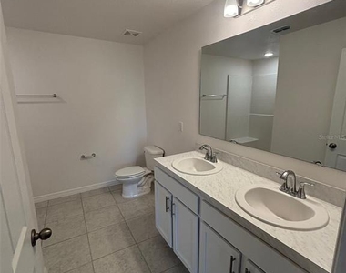 539 Finch Court - Photo Thumbnail 17