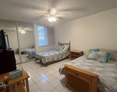 4745 Isla Verde Avenue - Photo Thumbnail 10