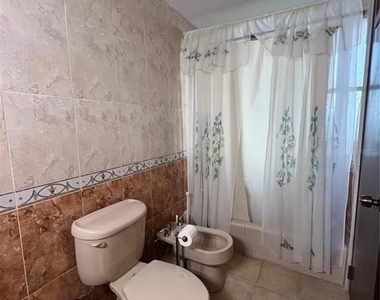 4745 Isla Verde Avenue - Photo Thumbnail 15