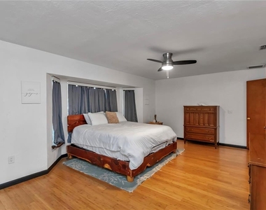 1542 Se Pinwheel Drive - Photo Thumbnail 26