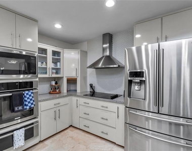 1542 Se Pinwheel Drive - Photo Thumbnail 30
