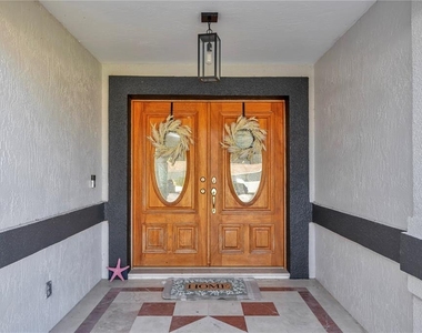 1542 Se Pinwheel Drive - Photo Thumbnail 41