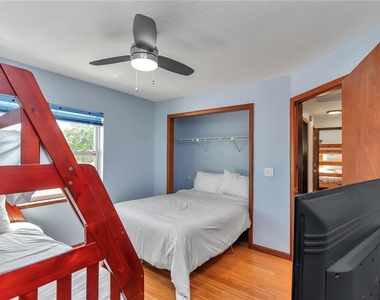 1542 Se Pinwheel Drive - Photo Thumbnail 20