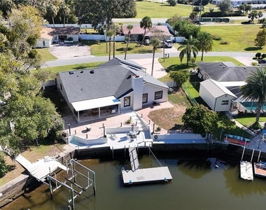 1542 Se Pinwheel Drive - Photo Thumbnail 3