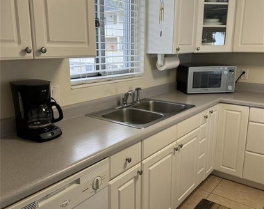 815 Ocean Shore Boulevard - Photo Thumbnail 19
