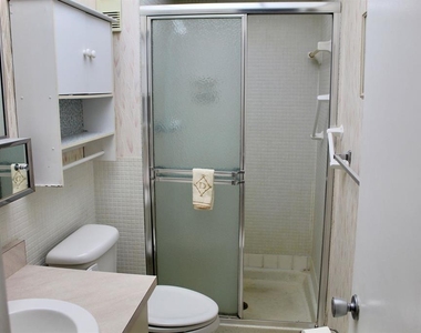 715 S Beach Street - Photo Thumbnail 14