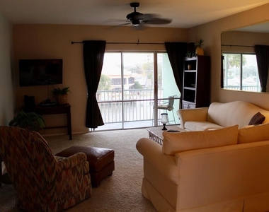 715 S Beach Street - Photo Thumbnail 7