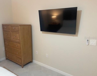 17470 Opal Sand Drive - Photo Thumbnail 12