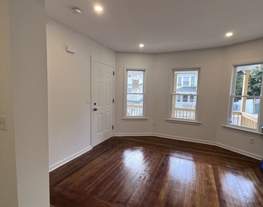 36 Vermont Street - Photo Thumbnail 7