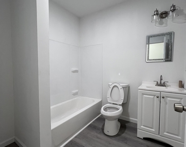 36 Vermont Street - Photo Thumbnail 12