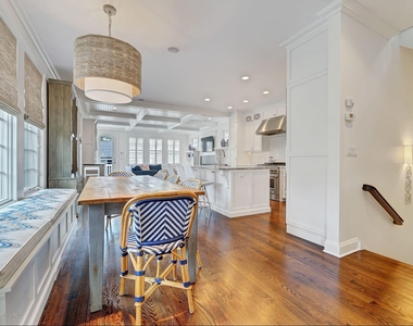 401 Monmouth Avenue - Photo Thumbnail 9