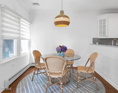 306 Ocean Road - Photo Thumbnail 17
