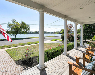 306 Ocean Road - Photo Thumbnail 4