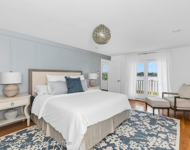 306 Ocean Road - Photo Thumbnail 31