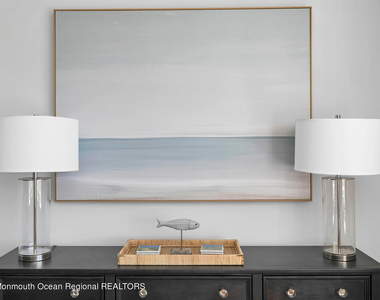 306 Ocean Road - Photo Thumbnail 8