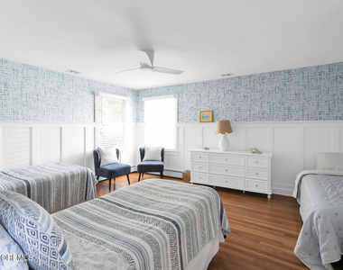 306 Ocean Road - Photo Thumbnail 27