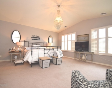 239 Beachfront - Photo Thumbnail 6